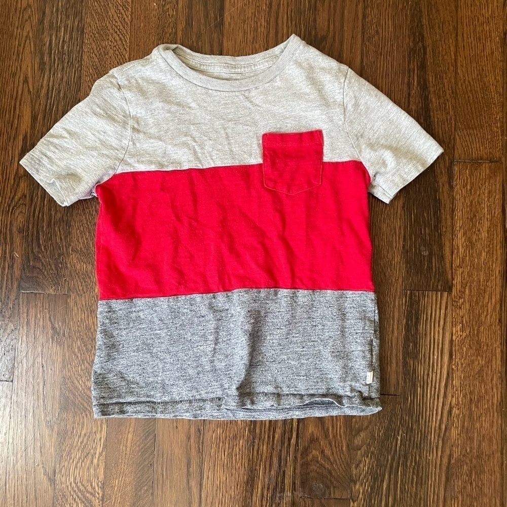 Gap kids boys tee shirt
